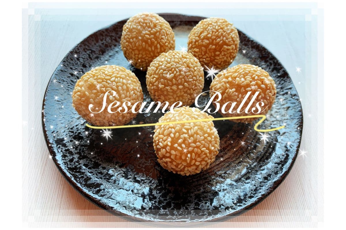 16. Sesame Balls (6 pcs)