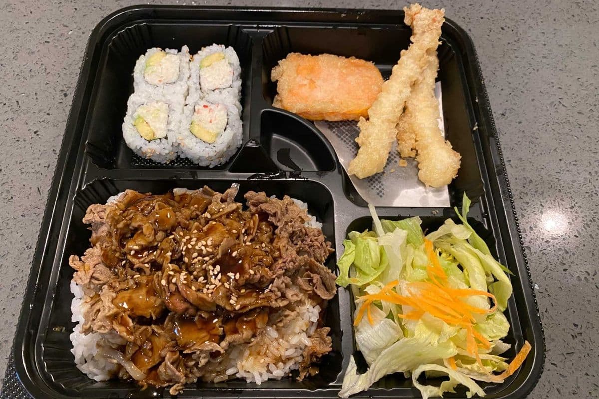 KIKU BENTO BOX C (BEEF TERIYAKI)