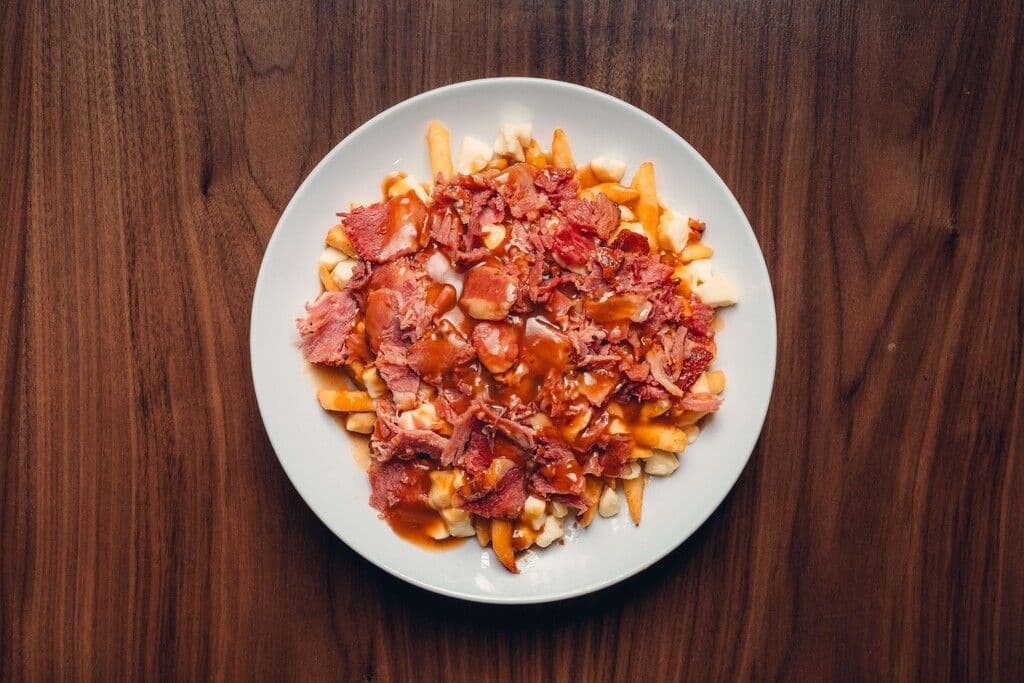 Grosse poutine viande fumeé