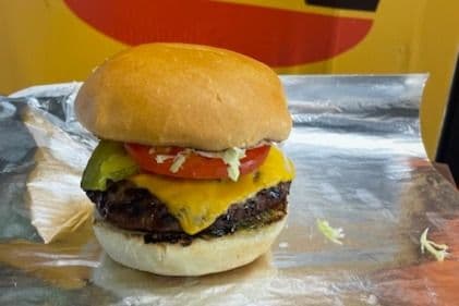 Cheeseburger (Regular)