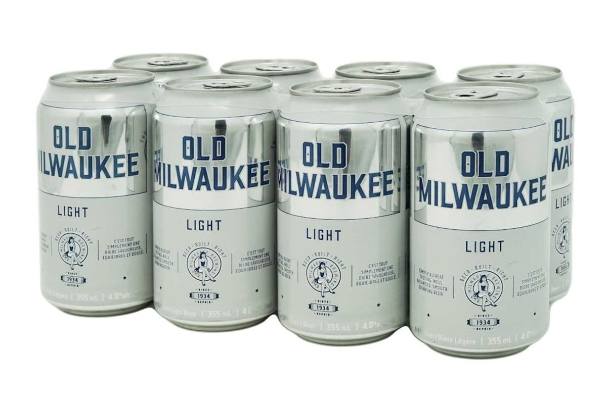 Old Milwaukee Light (8-Pack) (8 x 355ML CAN)