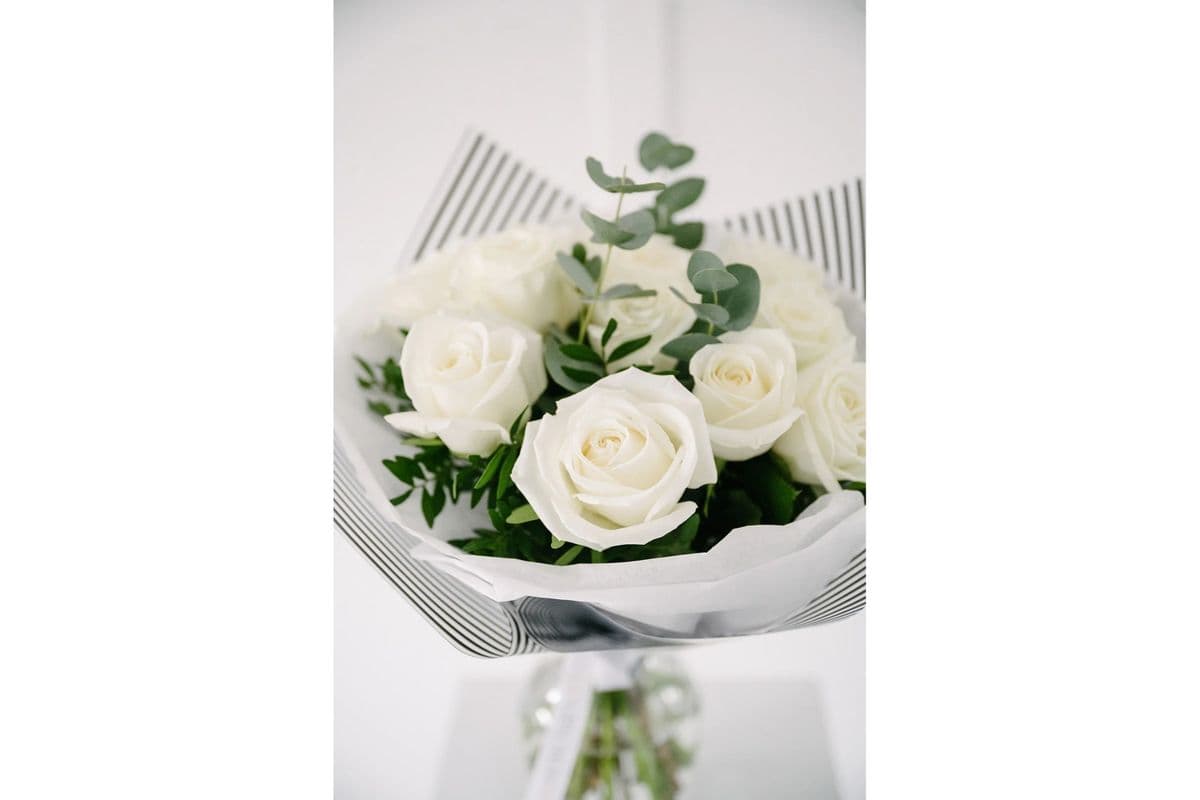 Dozen Roses Bouquet - White
