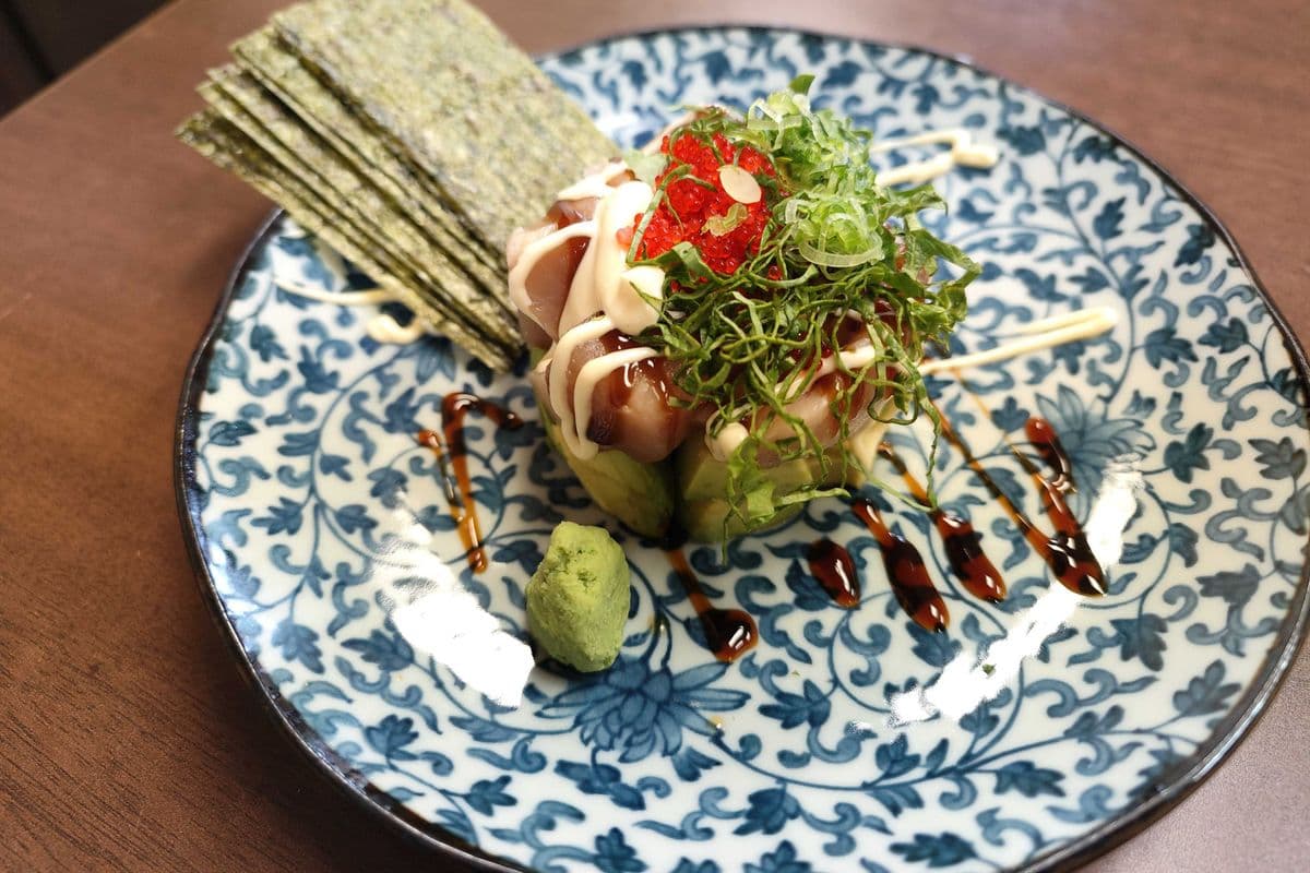 Tuna Tartar with avocado 吞拿鱼塔塔