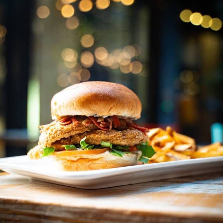 Chikkin Bacun Ranch Burger ‡
