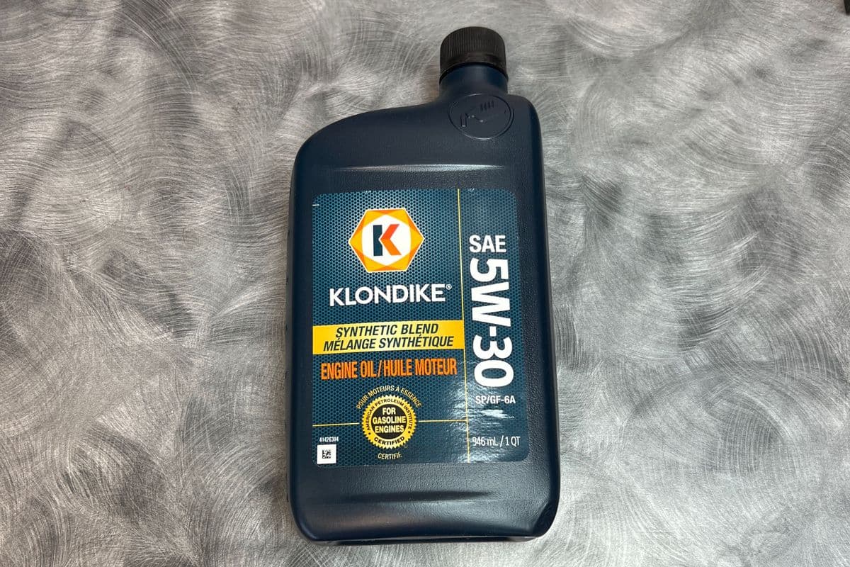 Klondike Special 5W-30 Synthetic Blend (946ml)
