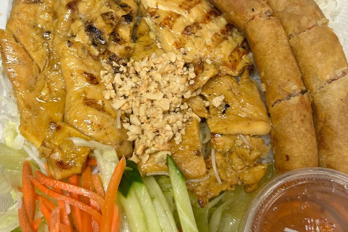 72B. Char-Broiled Lemongrass Chicken (White Meat) and Spring Roll Vermicelli