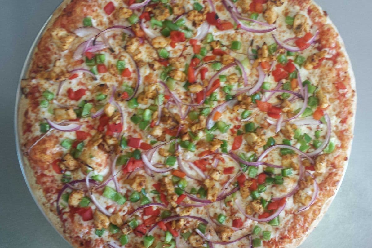Butter Chicken Pizza