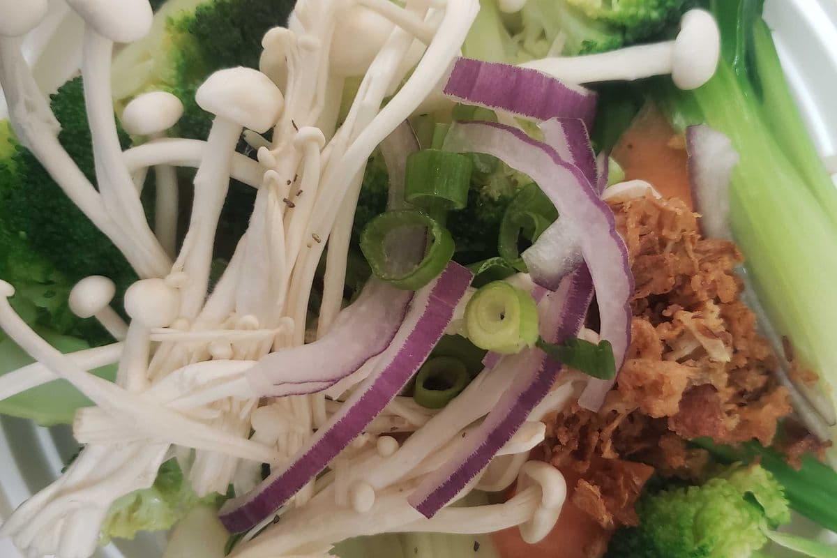 S3.Vegetable Noodle Soup