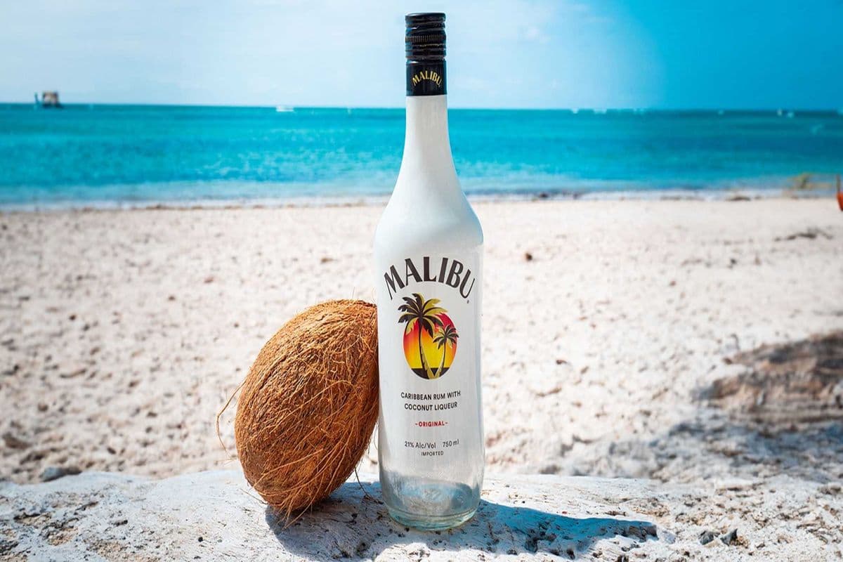 MALIBU LIQUOR (1 x 750ML)