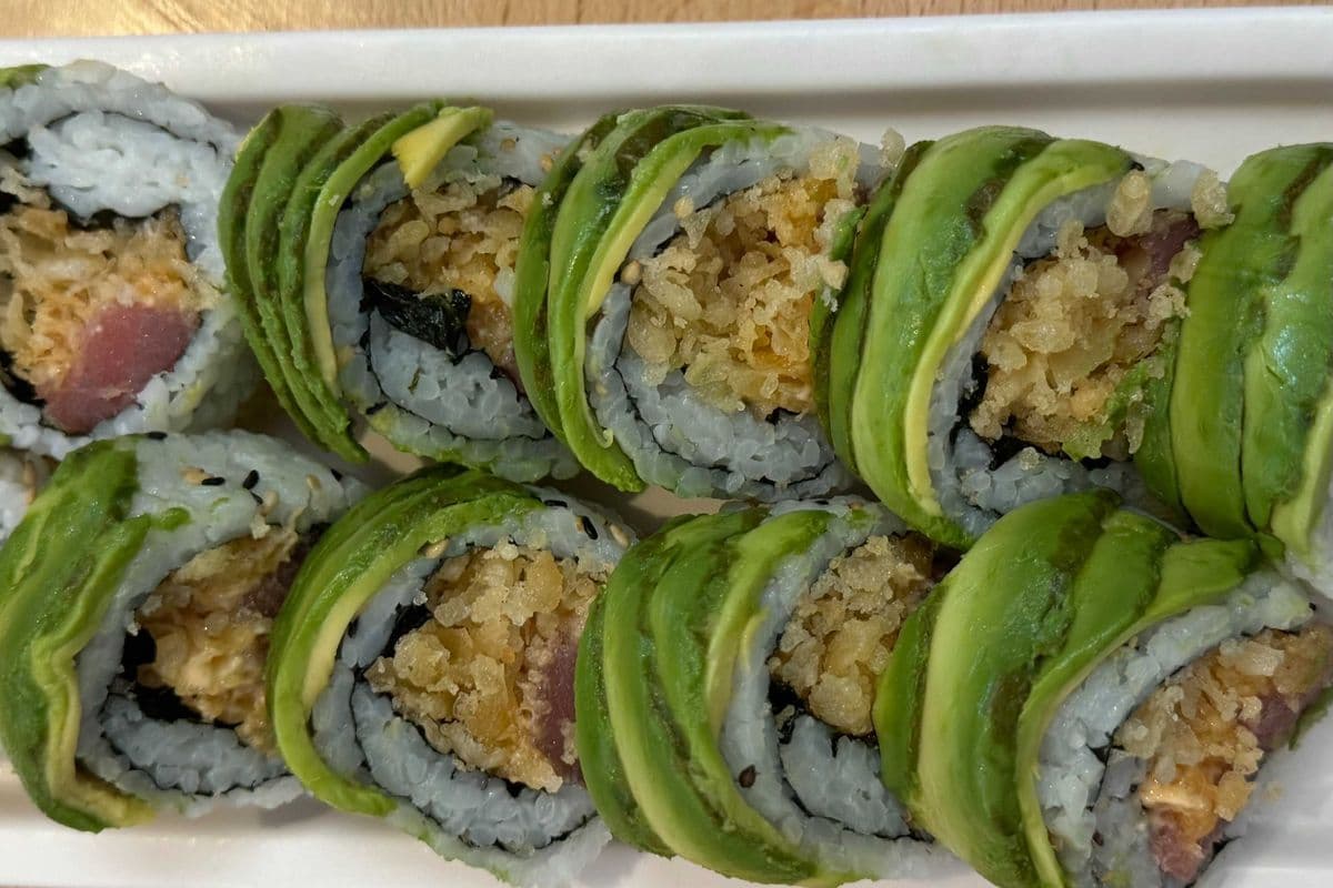 S6) Kamikaze Roll (10pcs)