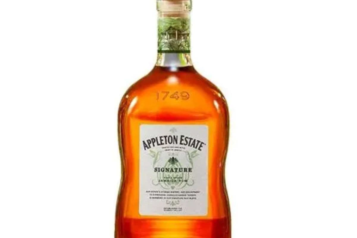 Appleton Estate Signature Blend - 750ml (1 x 750ml)