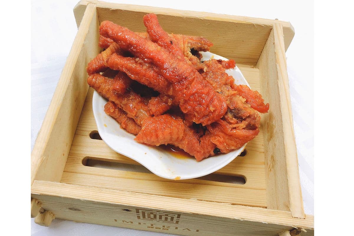 106-Pattes de poulet avec sauce spéciale Impérial 豉汁凤爪