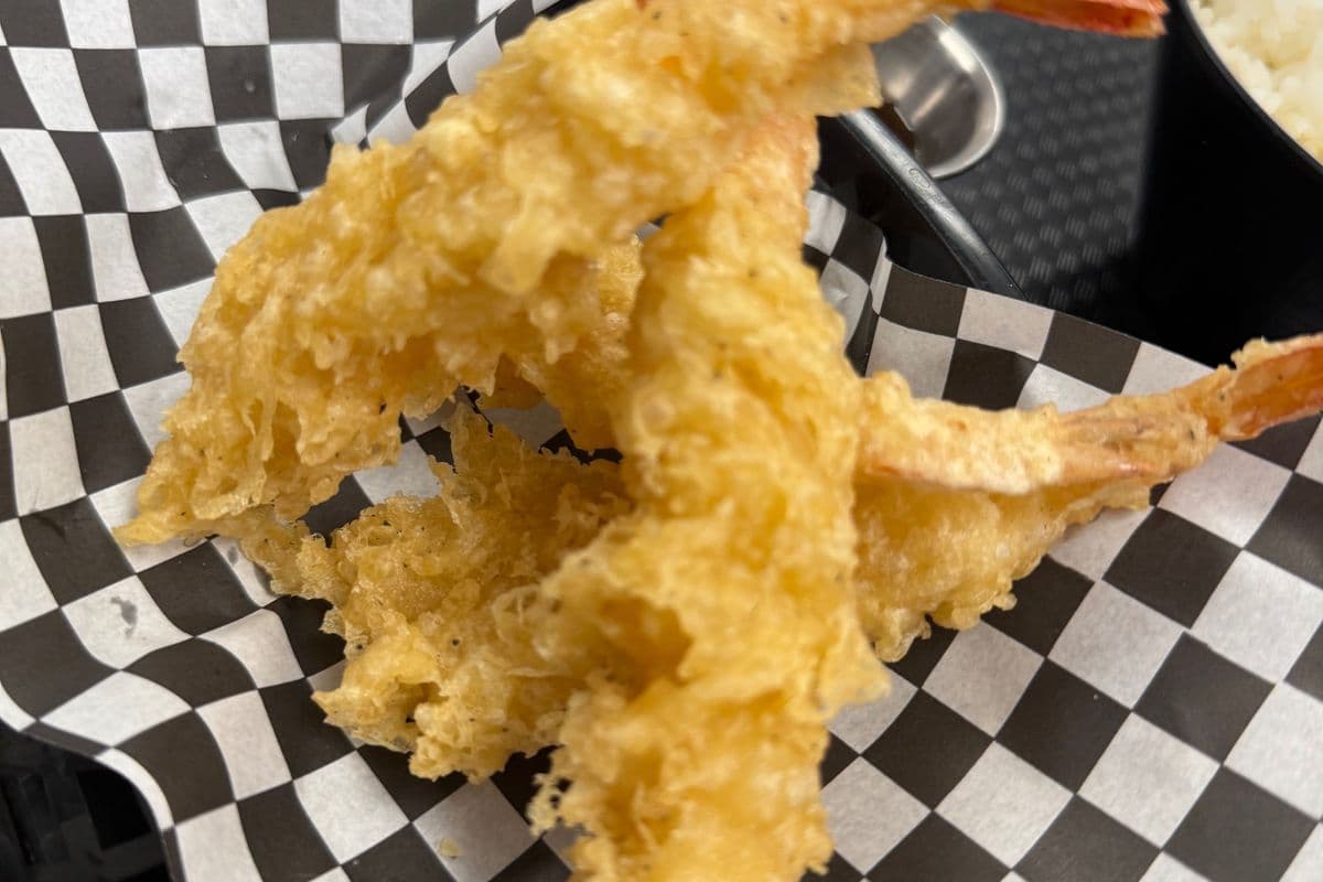 Shrimp (4pcs) / 새우튀김 (4pcs)