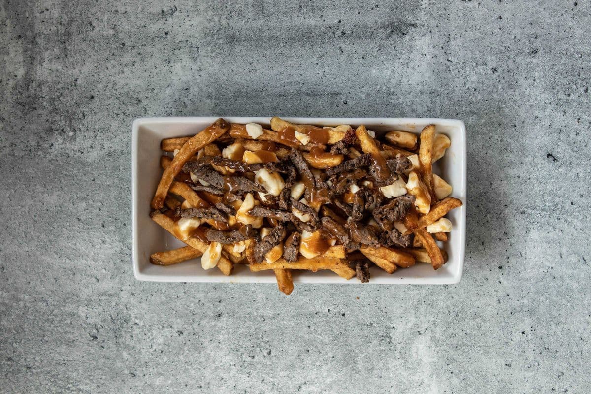 Poutine avec du Steak - Poutine with Steak