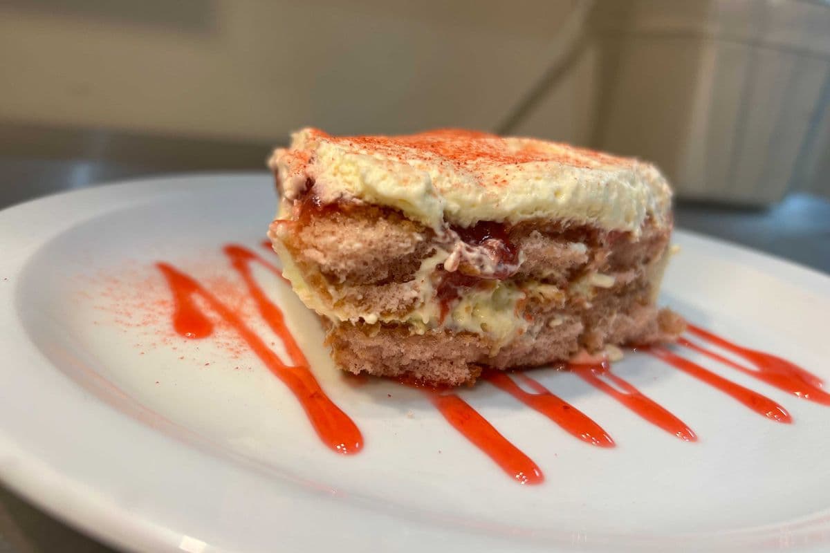 Strawberry Mascarpone Cake