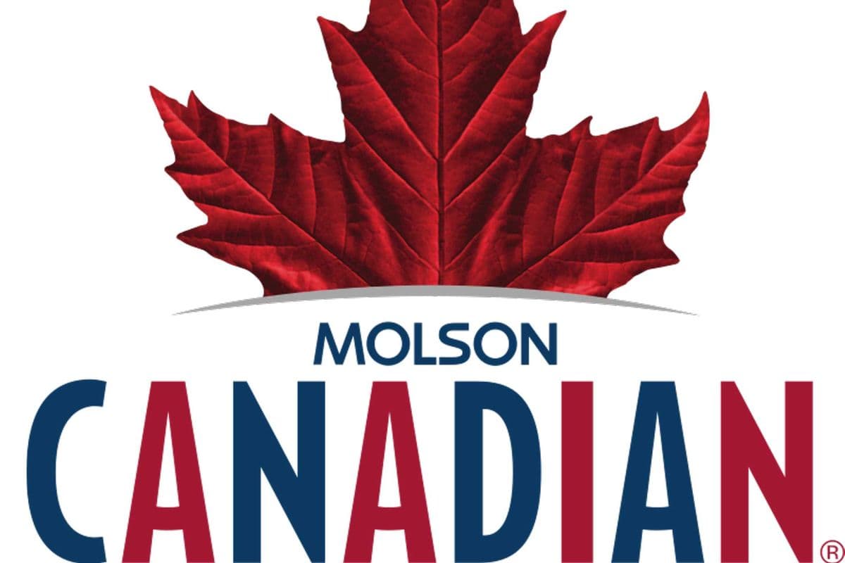 Molson Canadian (Bottle) (1 x 341 ml)
