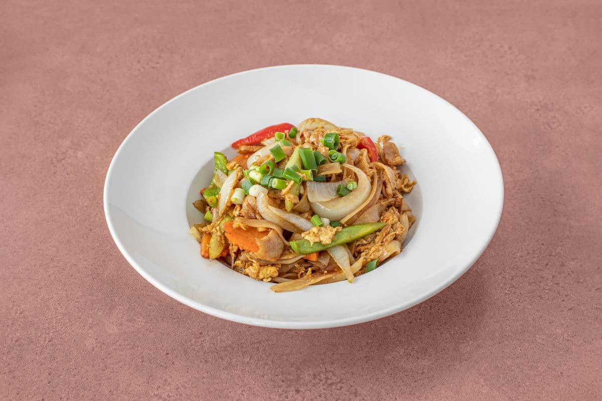 N3. Pad See-Ew (28 oz)