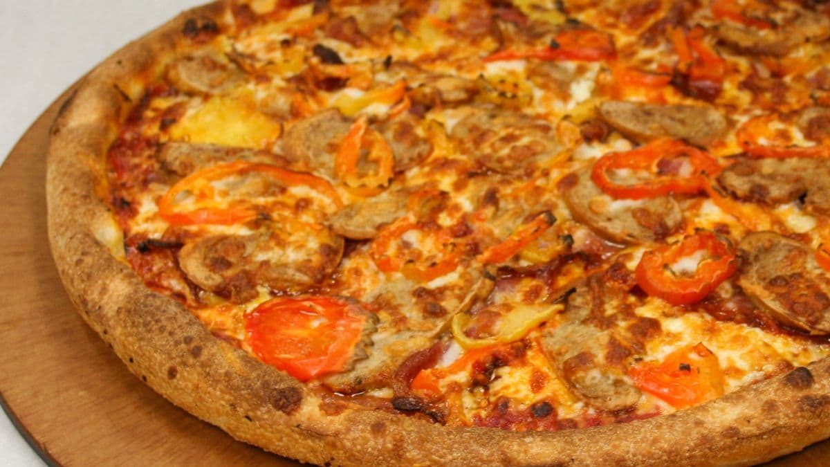 Capicola Supreme Pizza