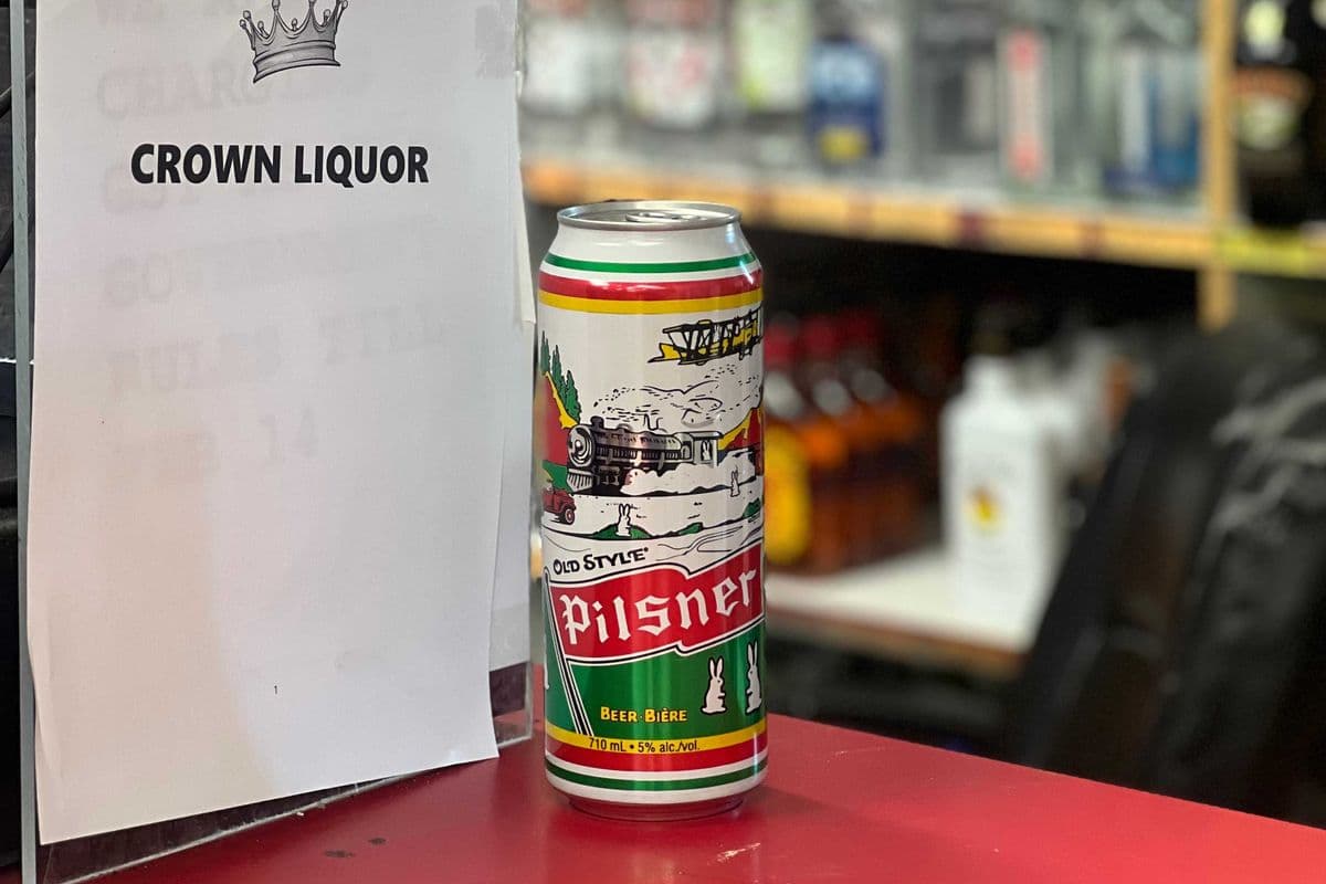 OLD STYLE PILSNER (1 x 710 ML)