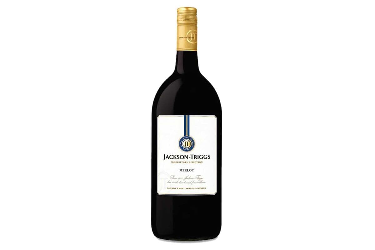 Jackson Triggs Merlot (1 x 1.5 L Bottle)