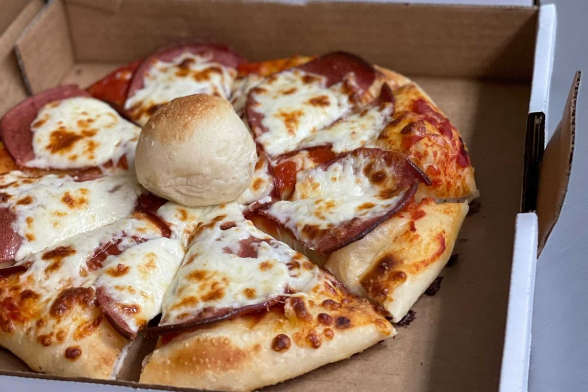 5. 10" Salami Pizza
