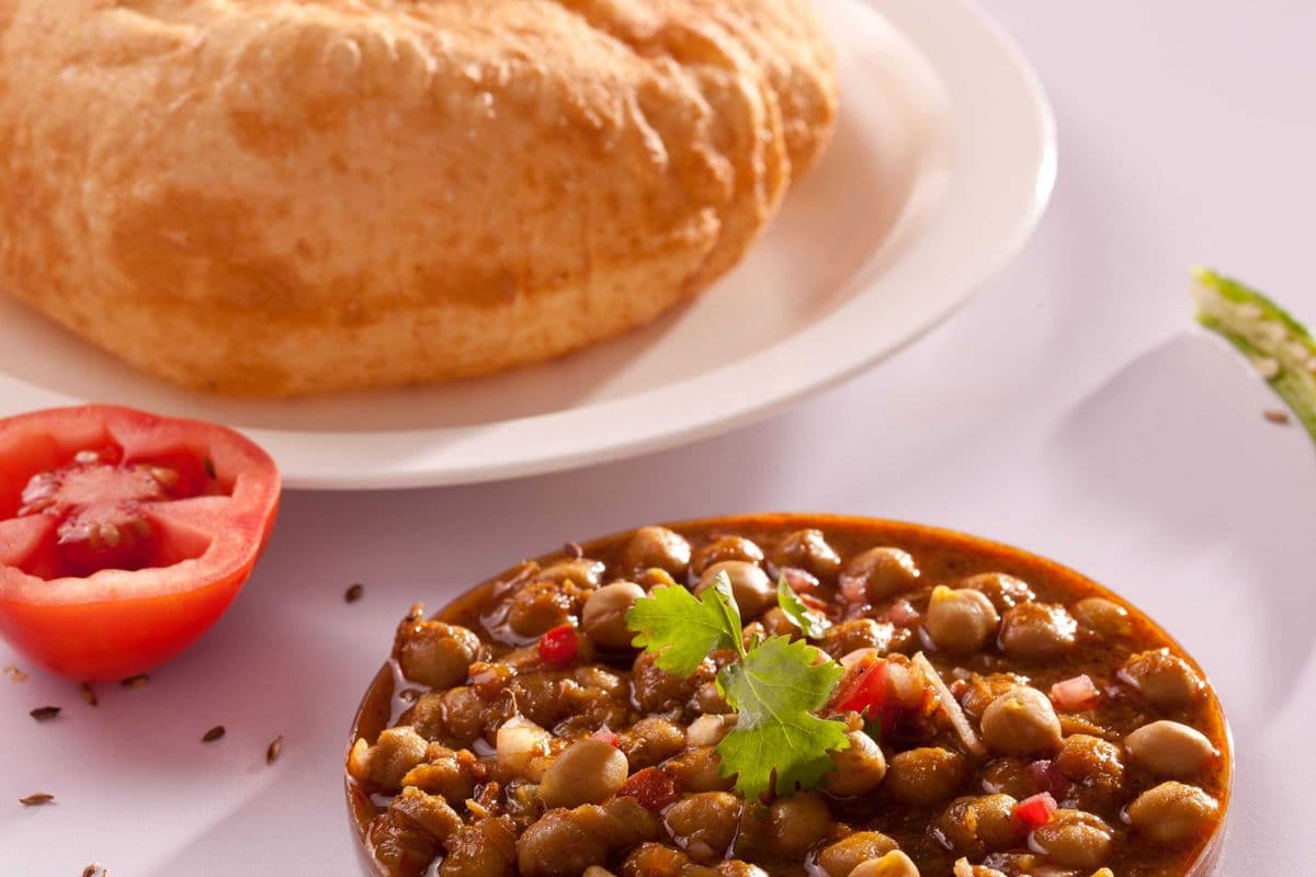 Chana Bhatura