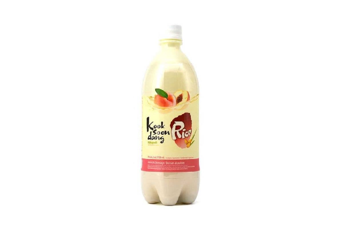 Kook Soon Dang Makgeolli Peach (750 ml Bottle) (1 x 750 ml)