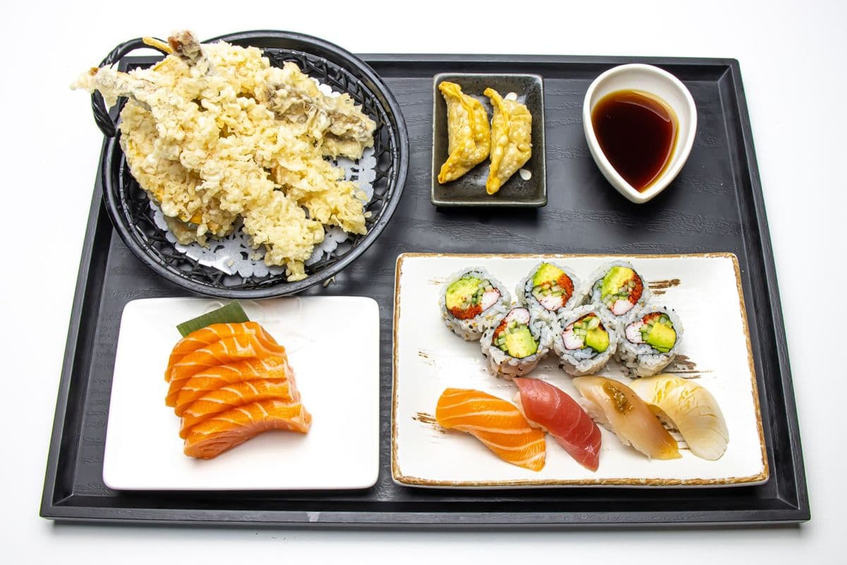 Sashimi Dinner Combo