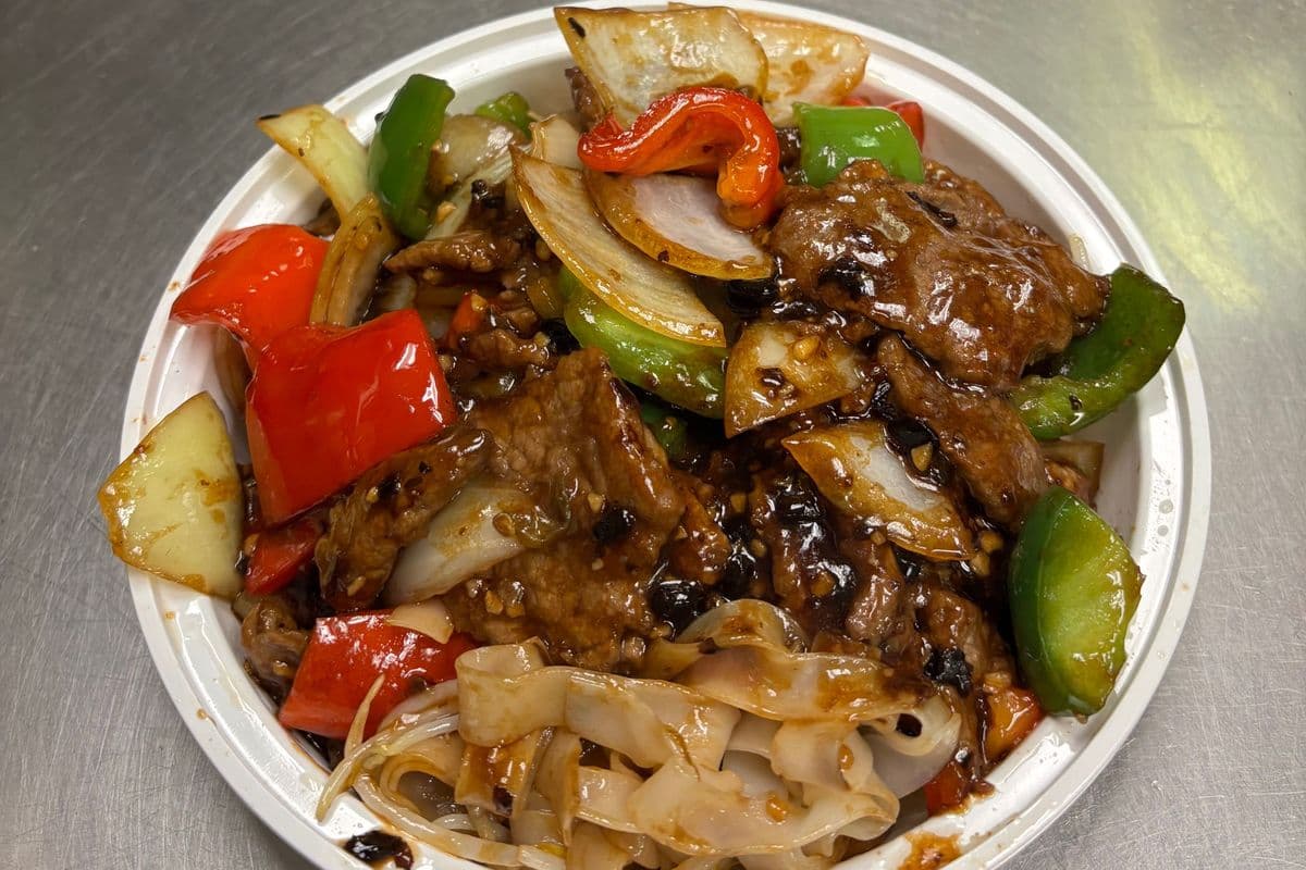N9. Beef Chow Ho Fun with Black Bean Sauce