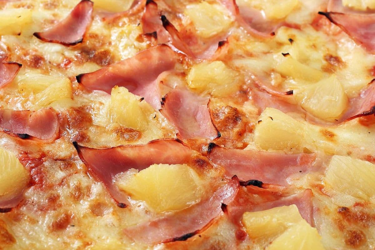 Extra Large 16" Hawaiian Pizza