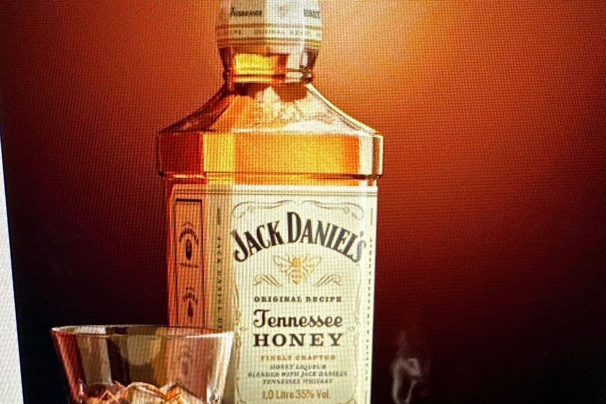 Jack Daniels Tennessee Honey (1 x 750 ml)
