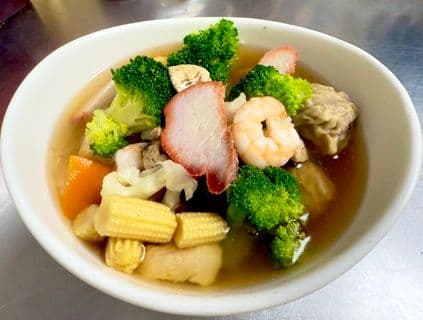 Deluxe Wonton Soup / 什锦云吞汤