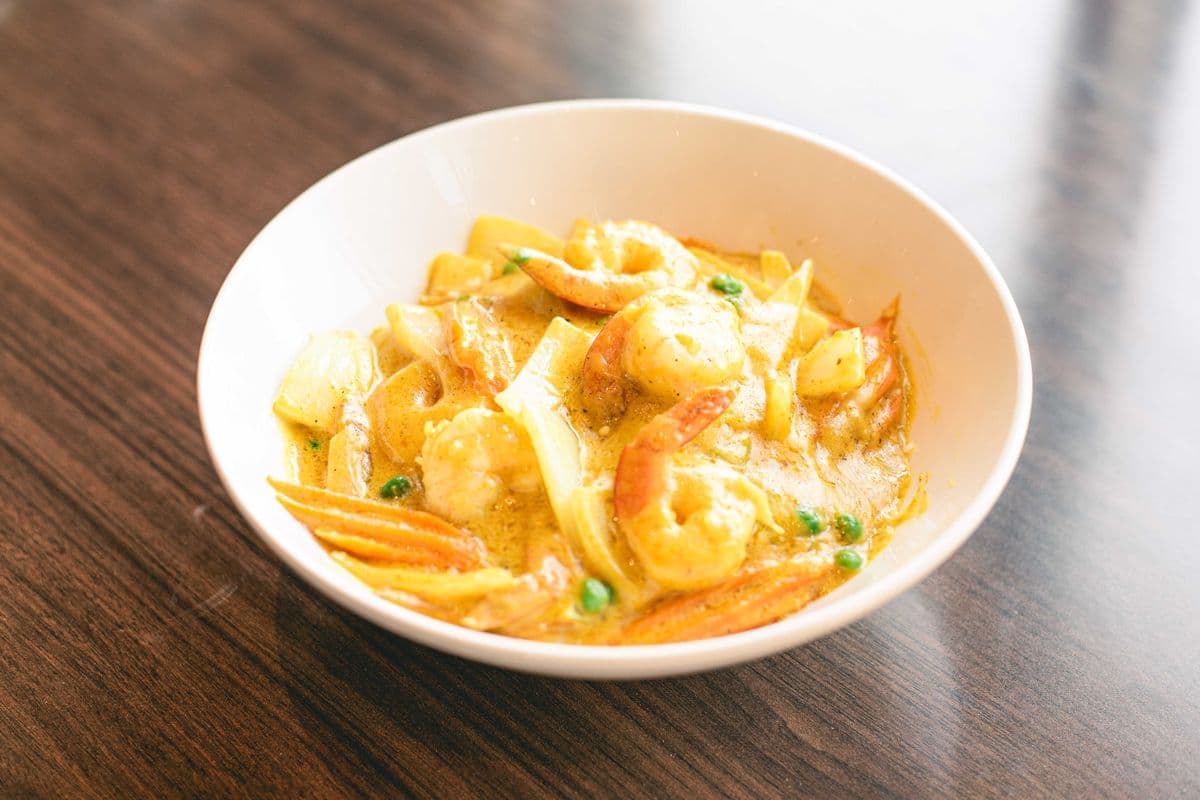 Curry Chicken, Beef Or Shrimp