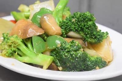 Brocoli et champignons / Broccoli and Mushrooms