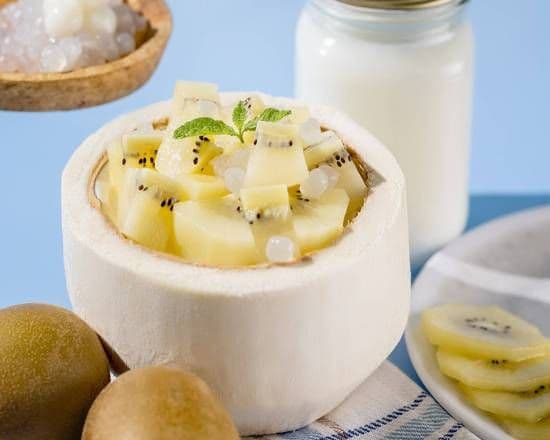 Kiwi Coconut Pudding / 猕猴桃椰子冻