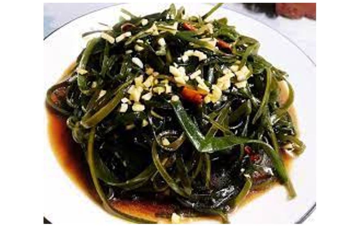 Spicy Kelp with Garlic 凉拌海带丝