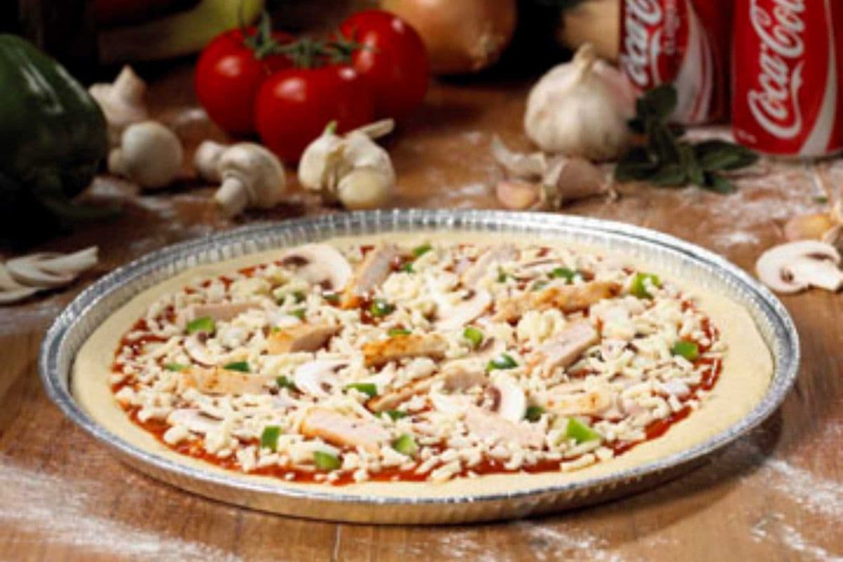 12" BBQ Chicken U-Bake Pizza (No Tax)
