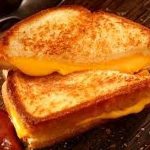 Grilled cheese enfant avec frites / Kids grilled cheese and fries