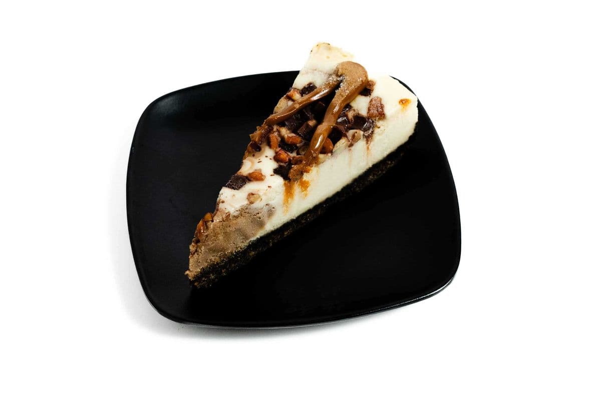 Caramel Pecan Cheesecake
