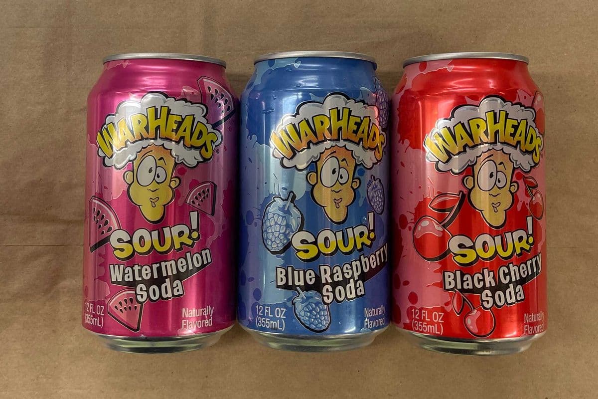 Warheads Sour - Blue Raspberry Soda (355mL)