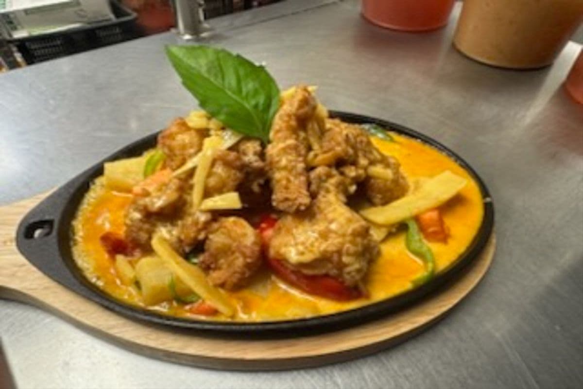 F2. Red Curry Fish