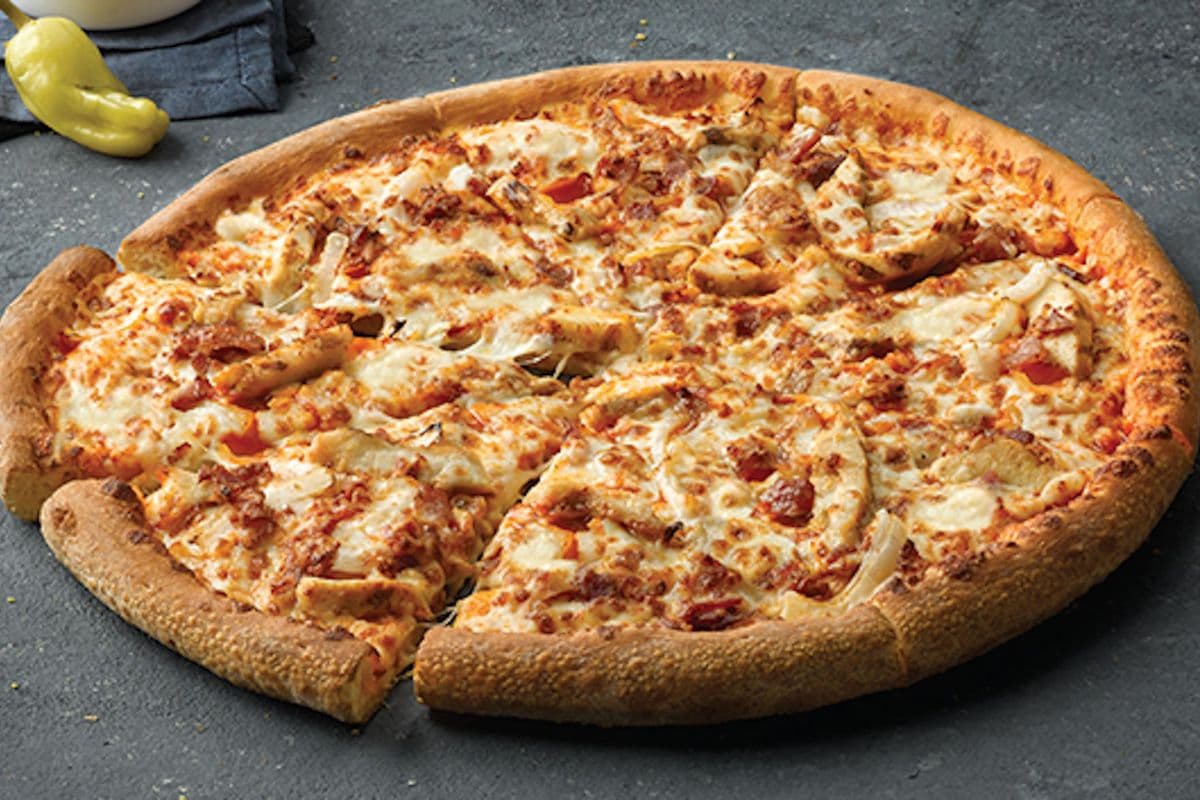 Extra Large Fiery Buffalo Chicken Pizza