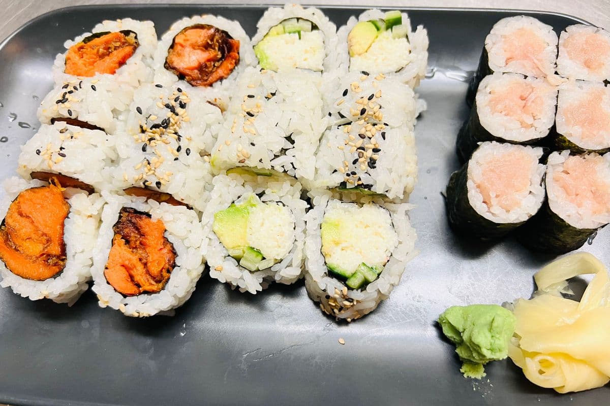 Sushi Special (22 pcs)