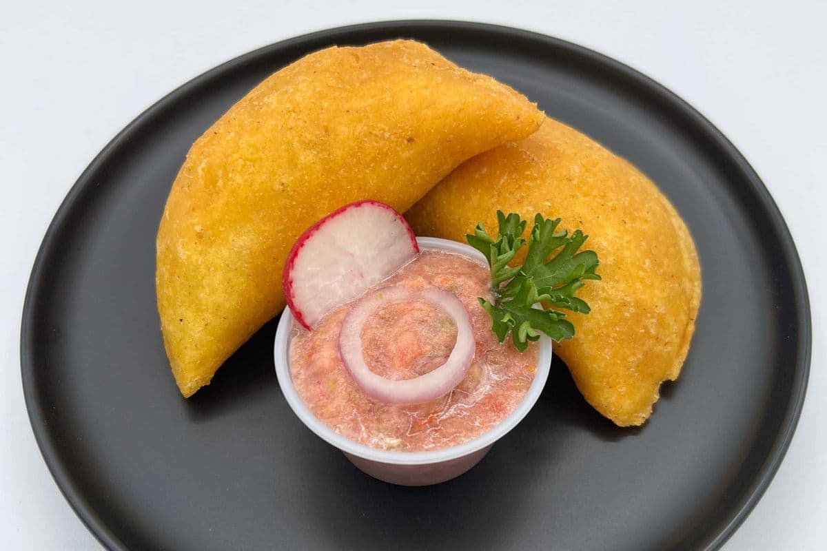 Colombian Large Chicken Empanada