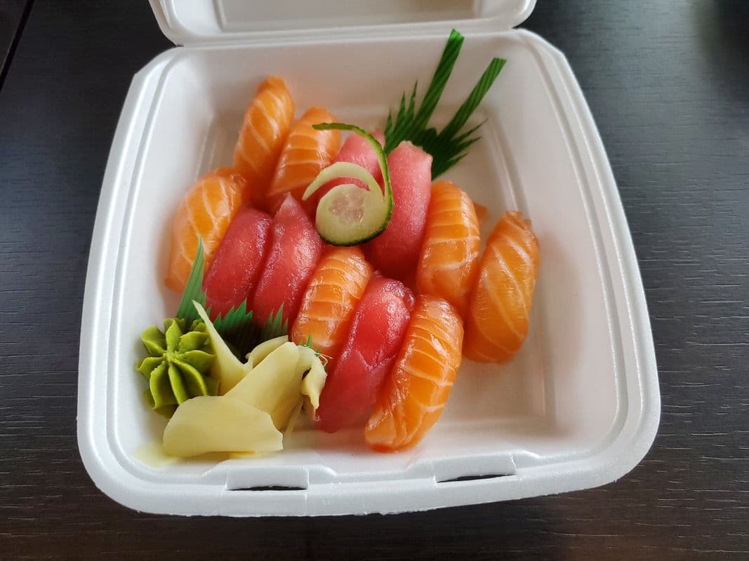 203. Salmon Sushi (7 pcs) and Tuna Sushi (5 pcs) Set