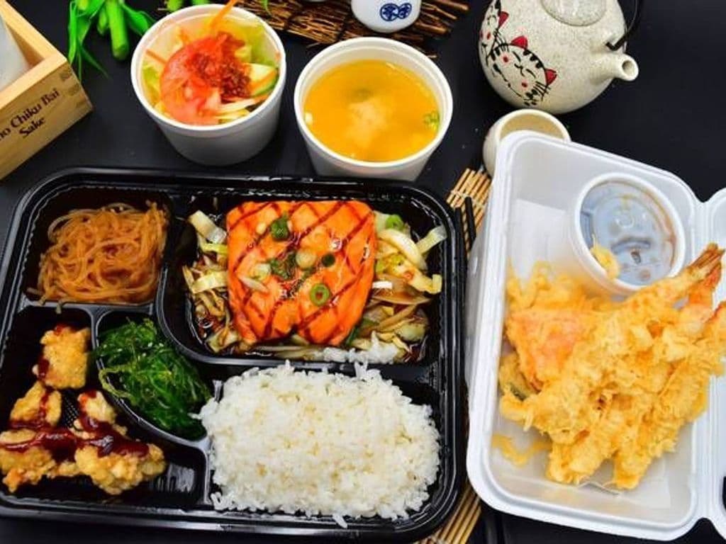 B03 Salmon Teriyaki Dinner Bento