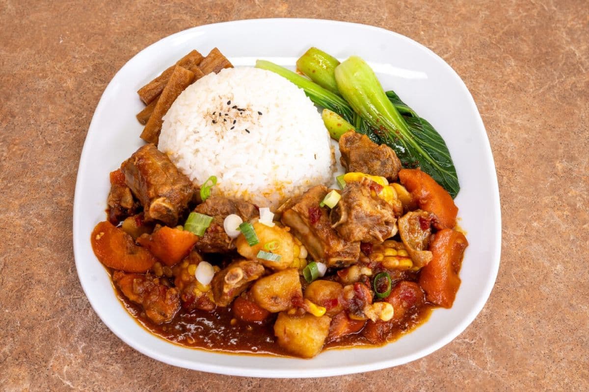 Braised Pork Ribs With Rice - 红烧排骨饭