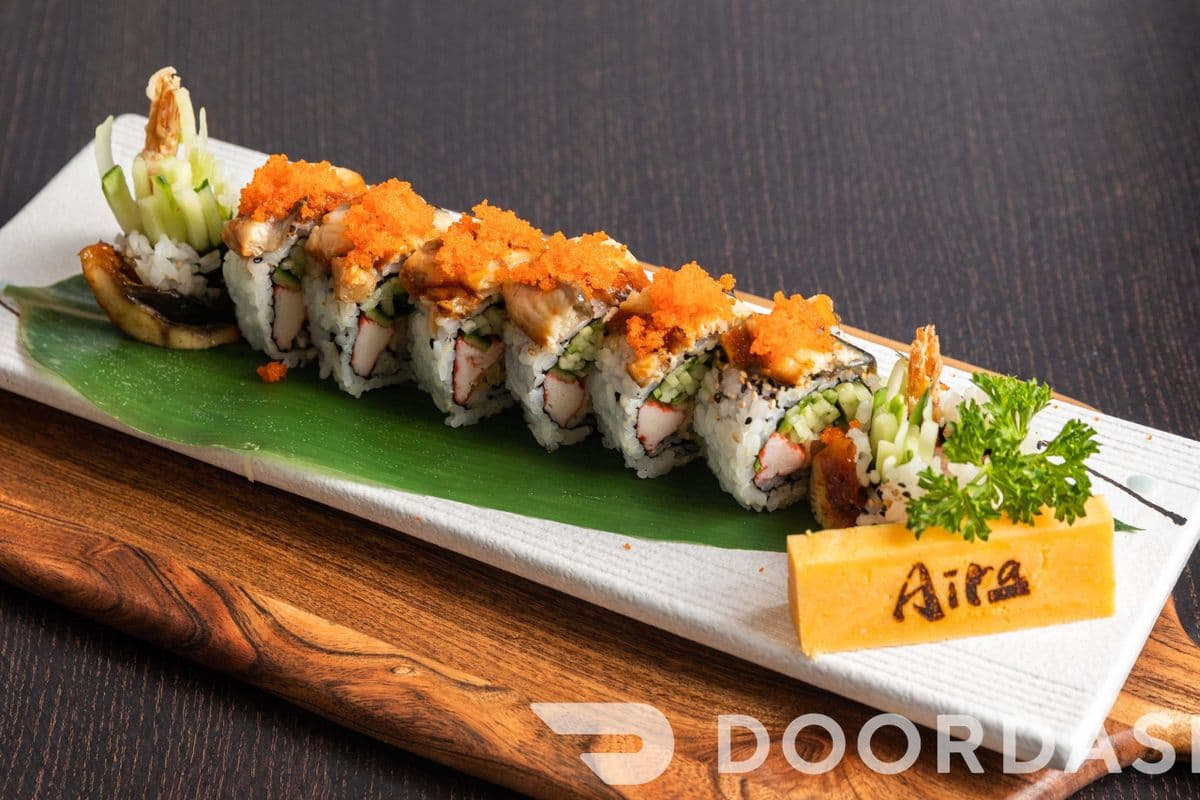 SR4. Black Dragon Roll (8 pcs)