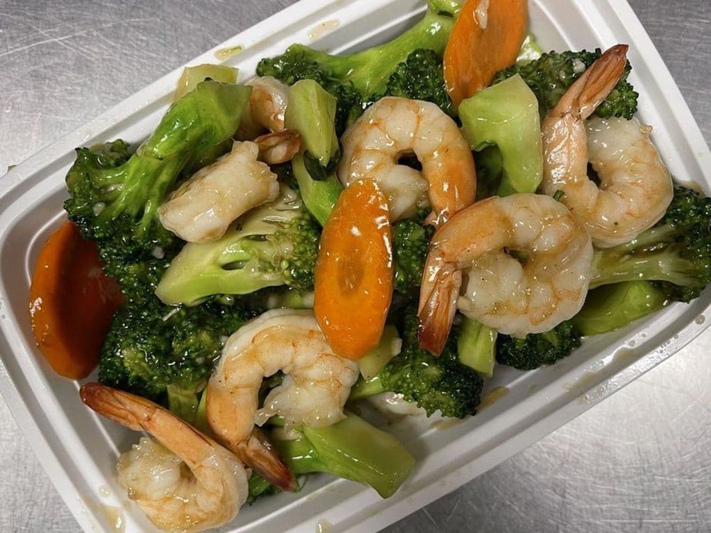 50. Shrimp with Broccoli