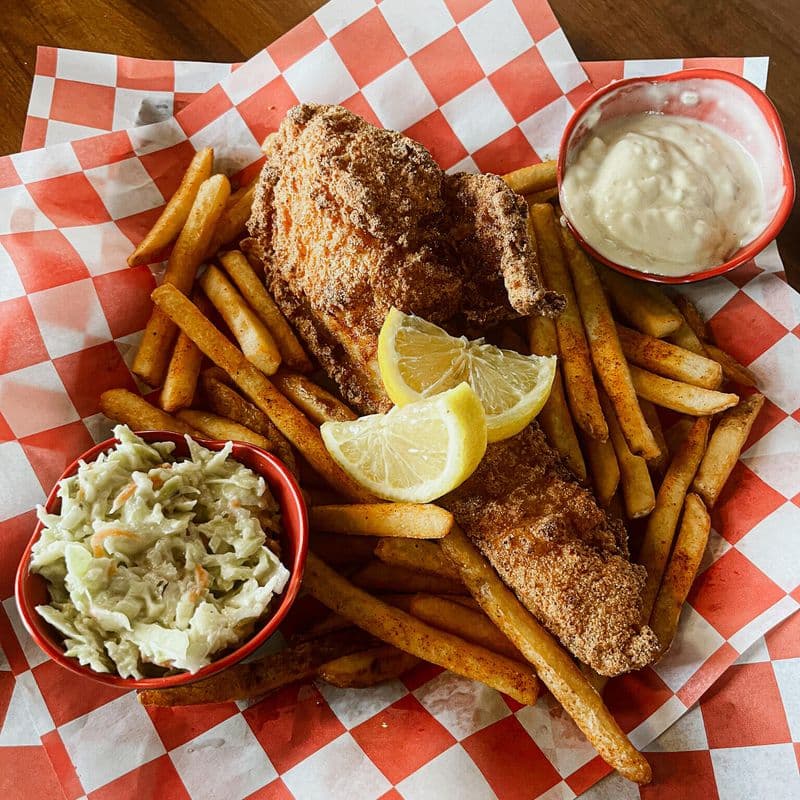 Fish N' Chips / Poisson et frites